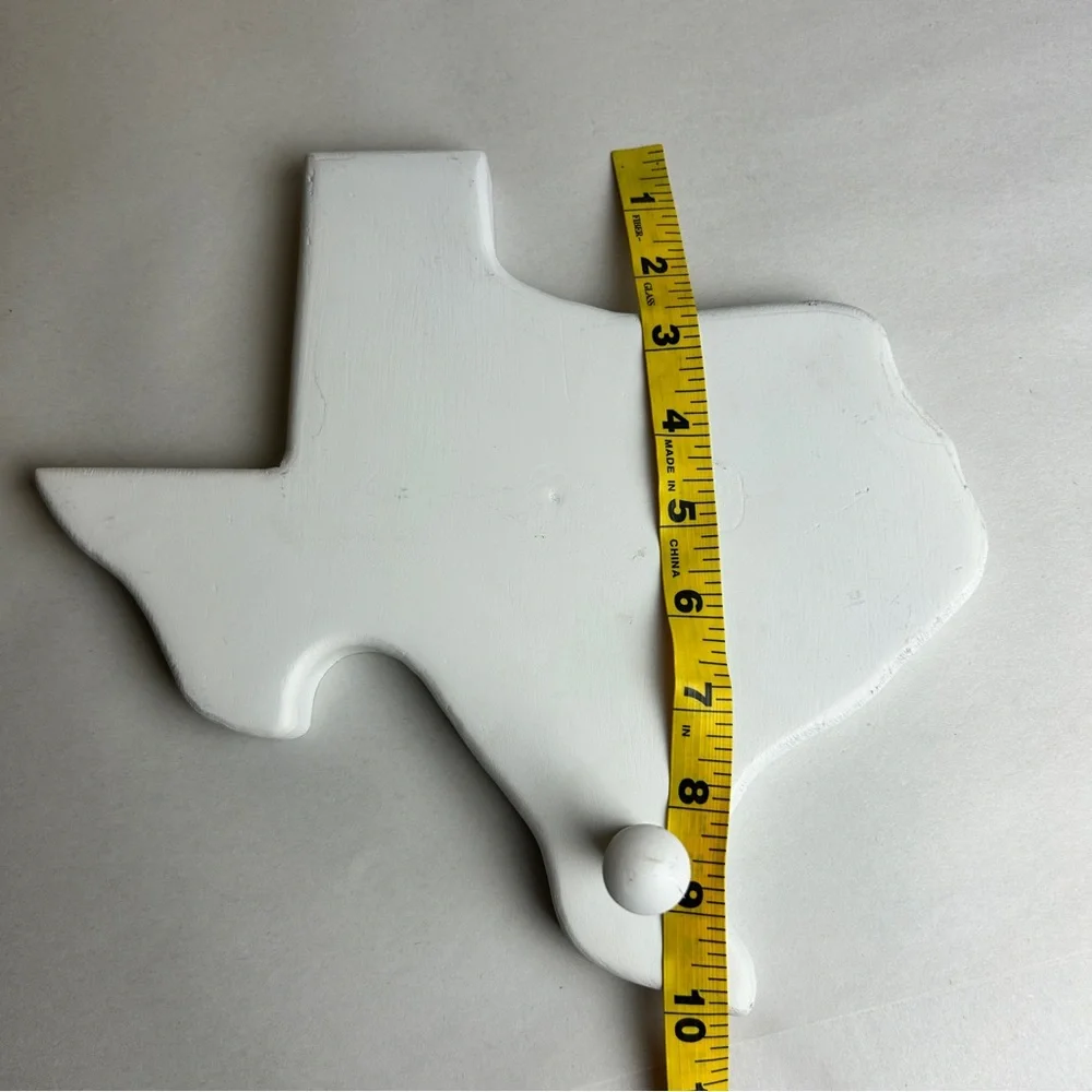 Texas shape wood wall hanger by apple craft